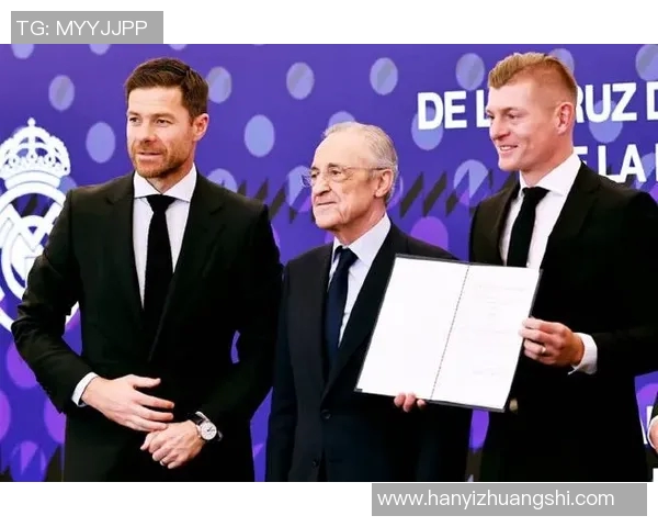 克罗斯领衔球队新篇章球迷期待他在赛场上的精彩表现与未来发展