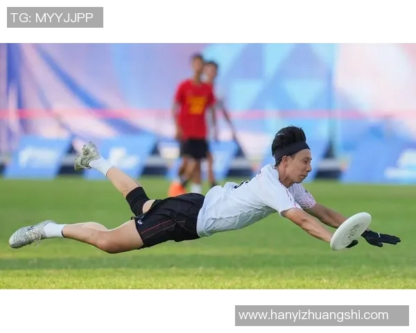 飞盘战术解析：武汉飞盘队如何实现中路突破与协同进攻